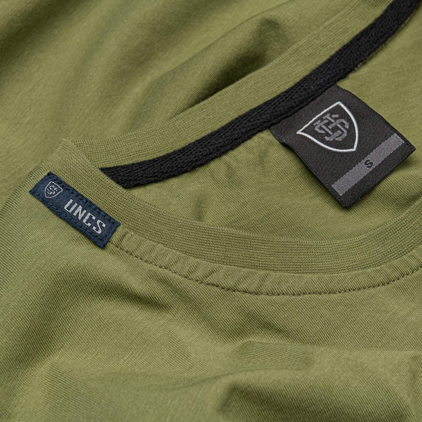 Férfi pólók MILITARY