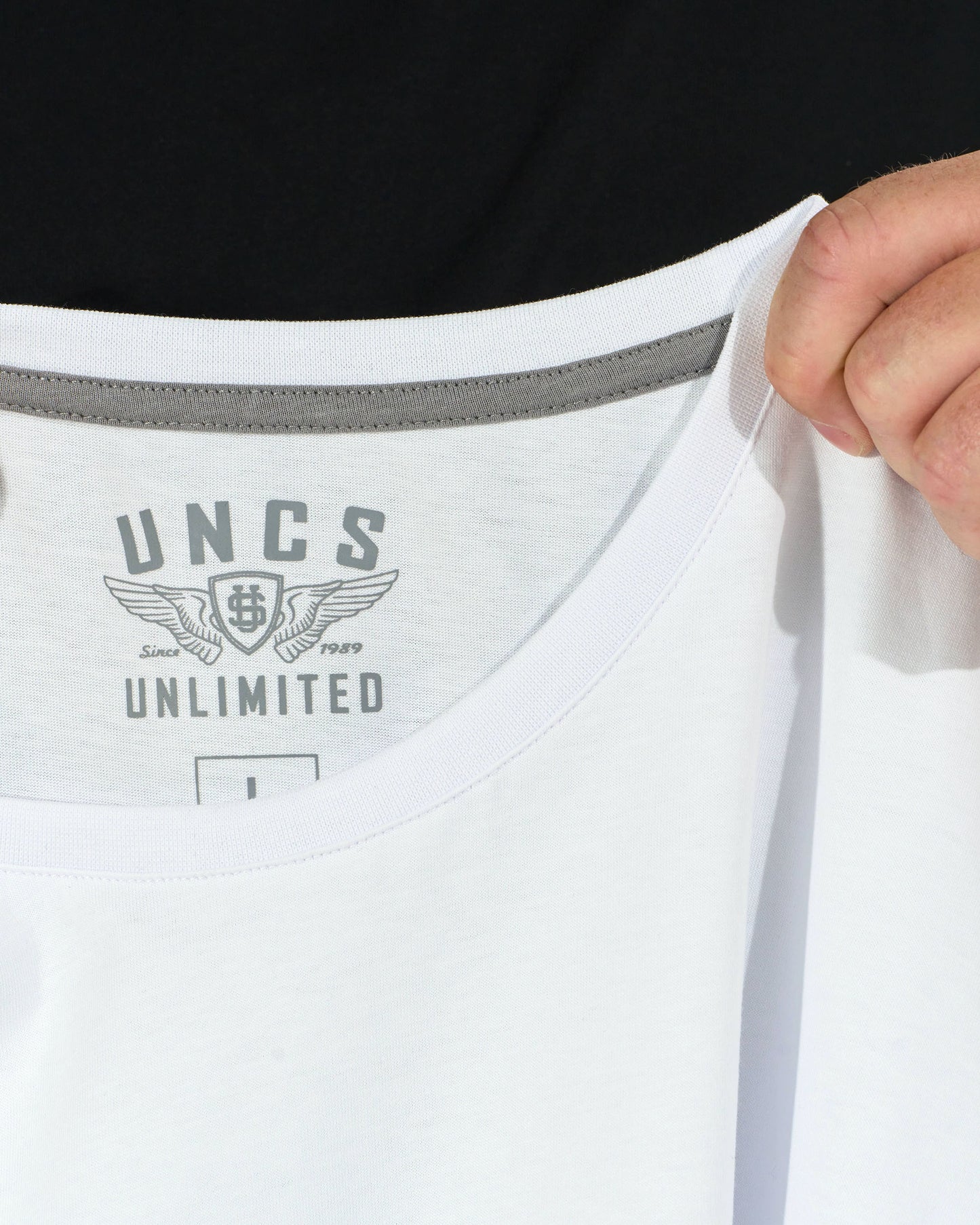 Férfi póló BASIC VI