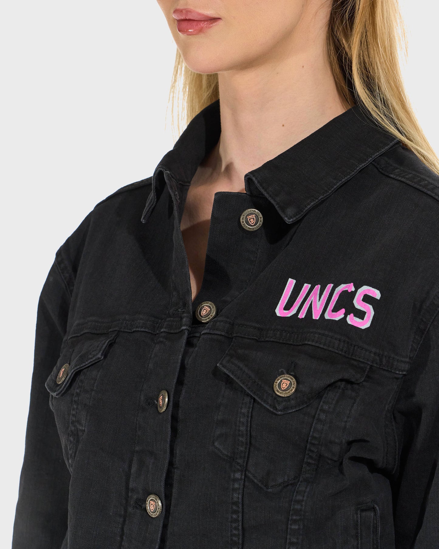 Női dzseki CYNTHIA BLACK DENIM