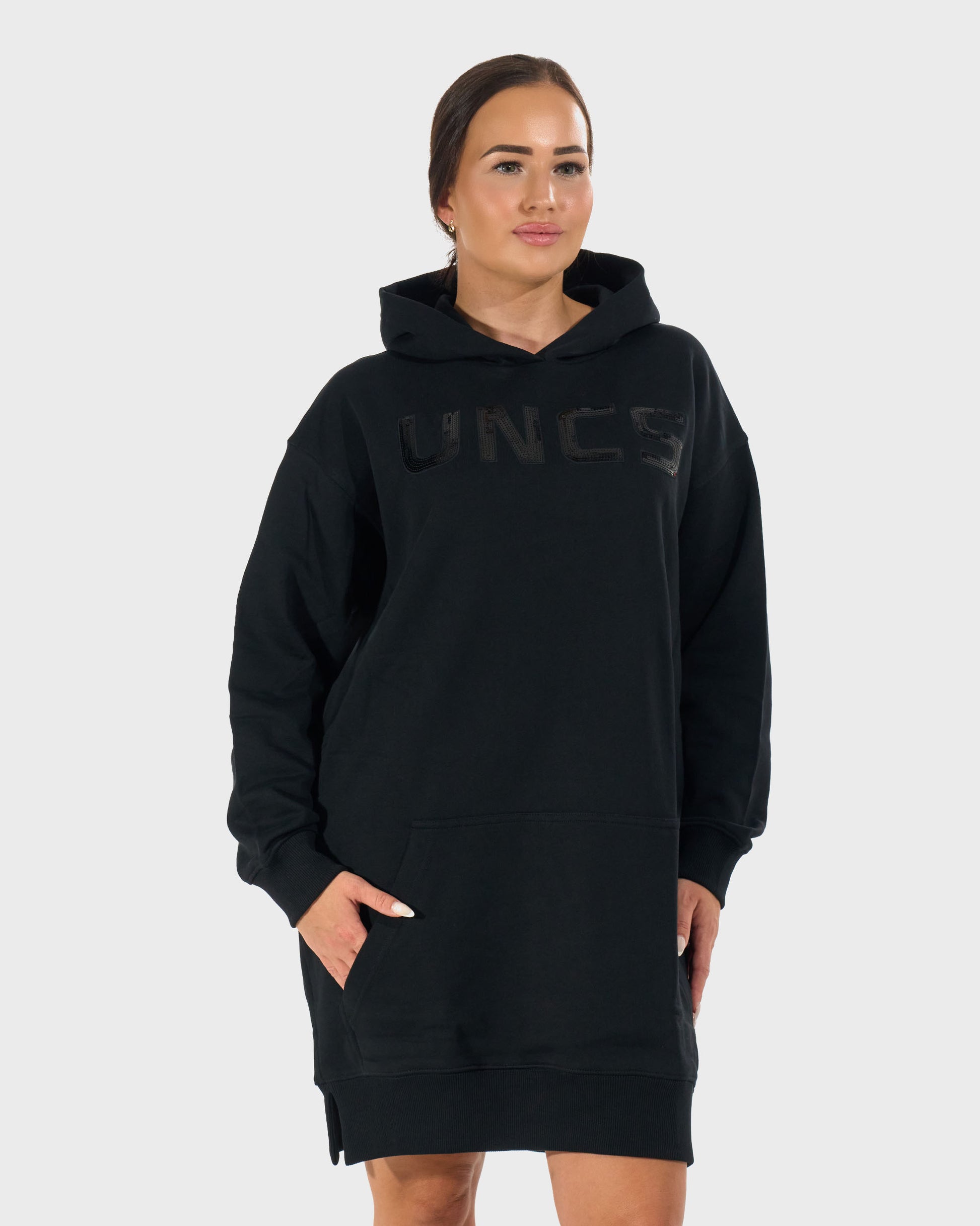 Női ruha CARA BLACK