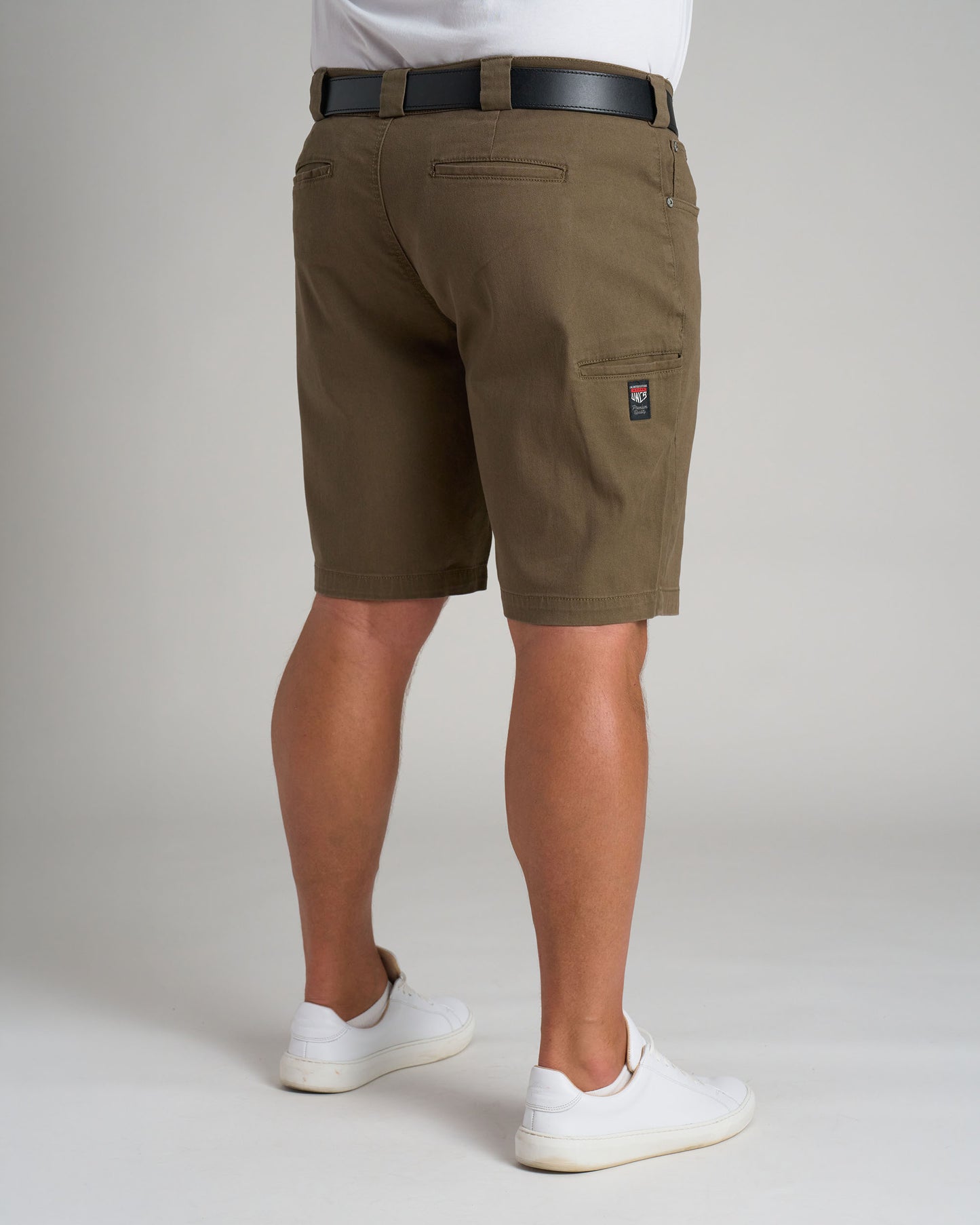 Férfi rövidnadrág BARRET KHAKI