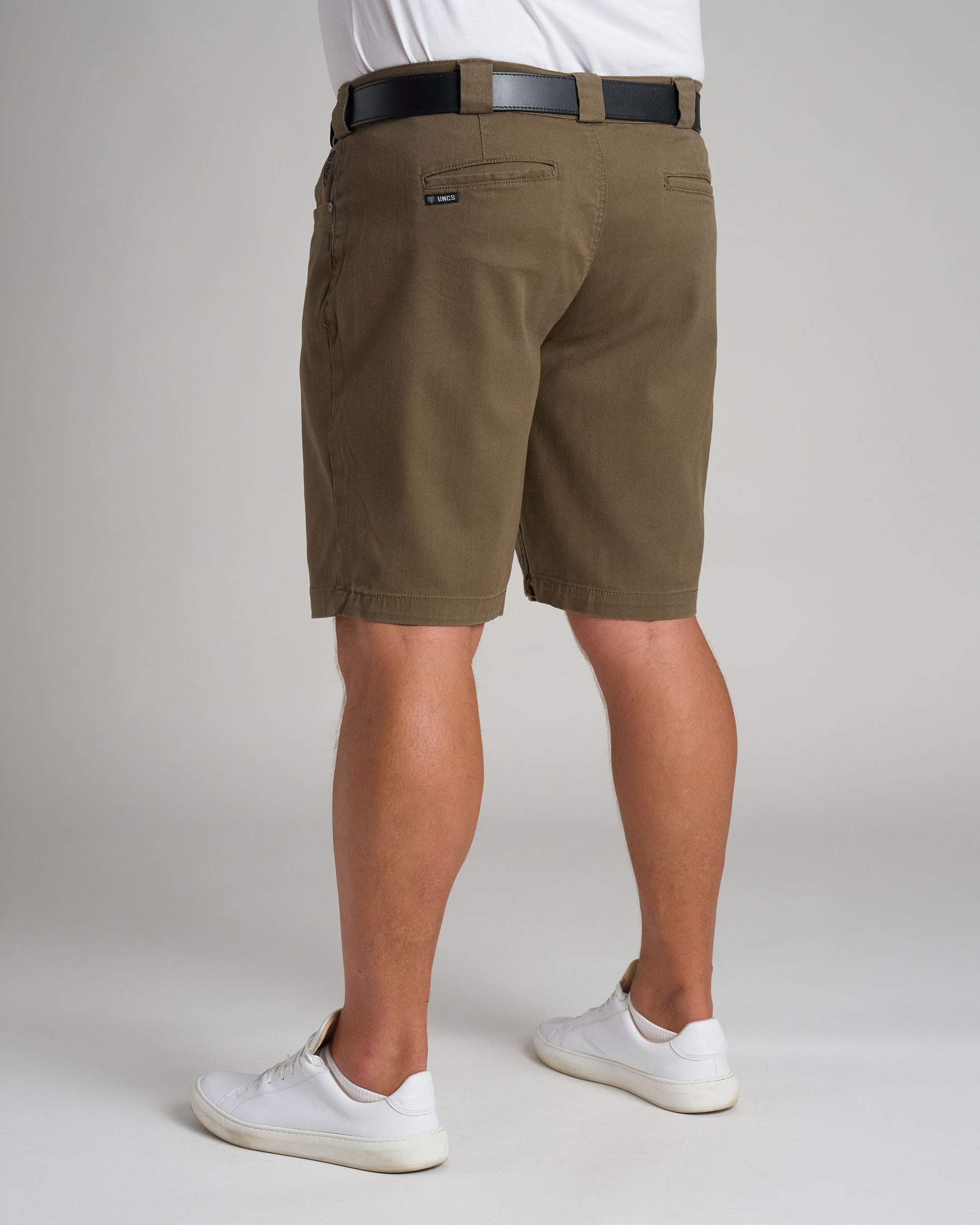 Férfi rövidnadrág BARRET KHAKI