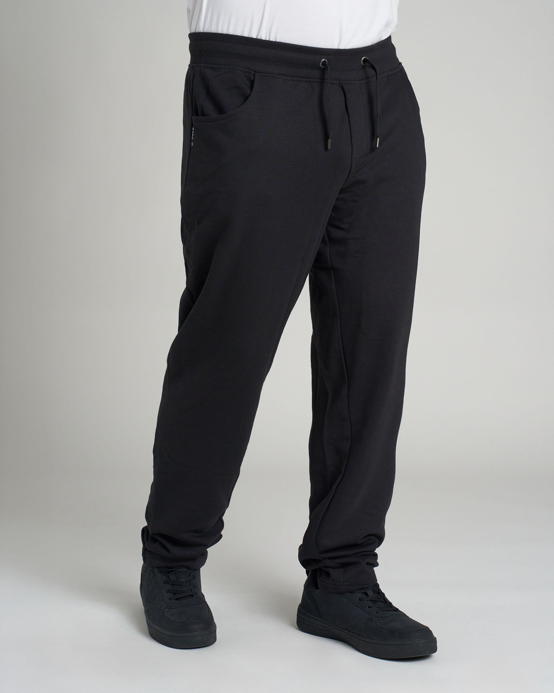 Férfi melegítőnadrág BASIC III BLACK