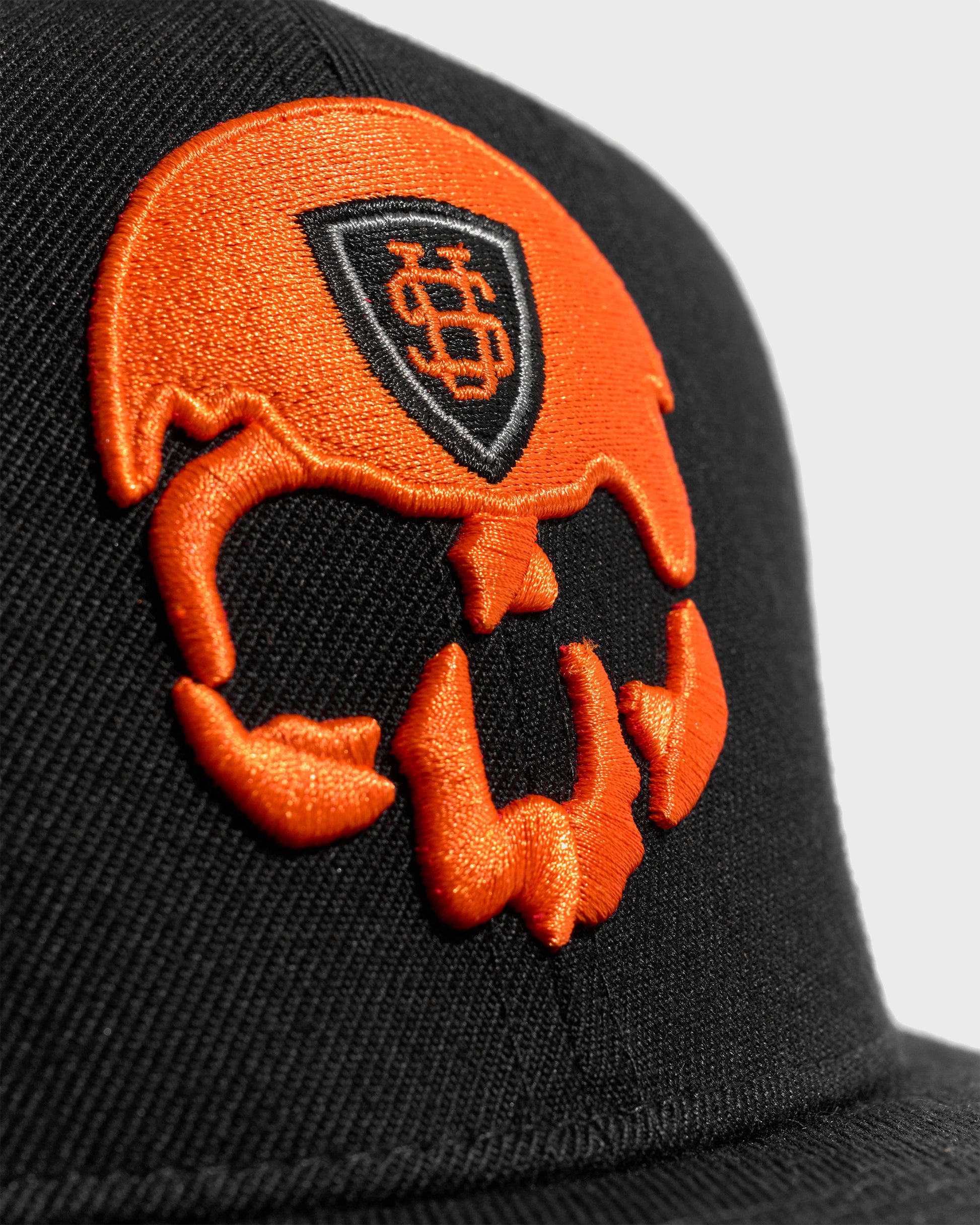 Férfi sapka SKULL BLACK/ORANGE