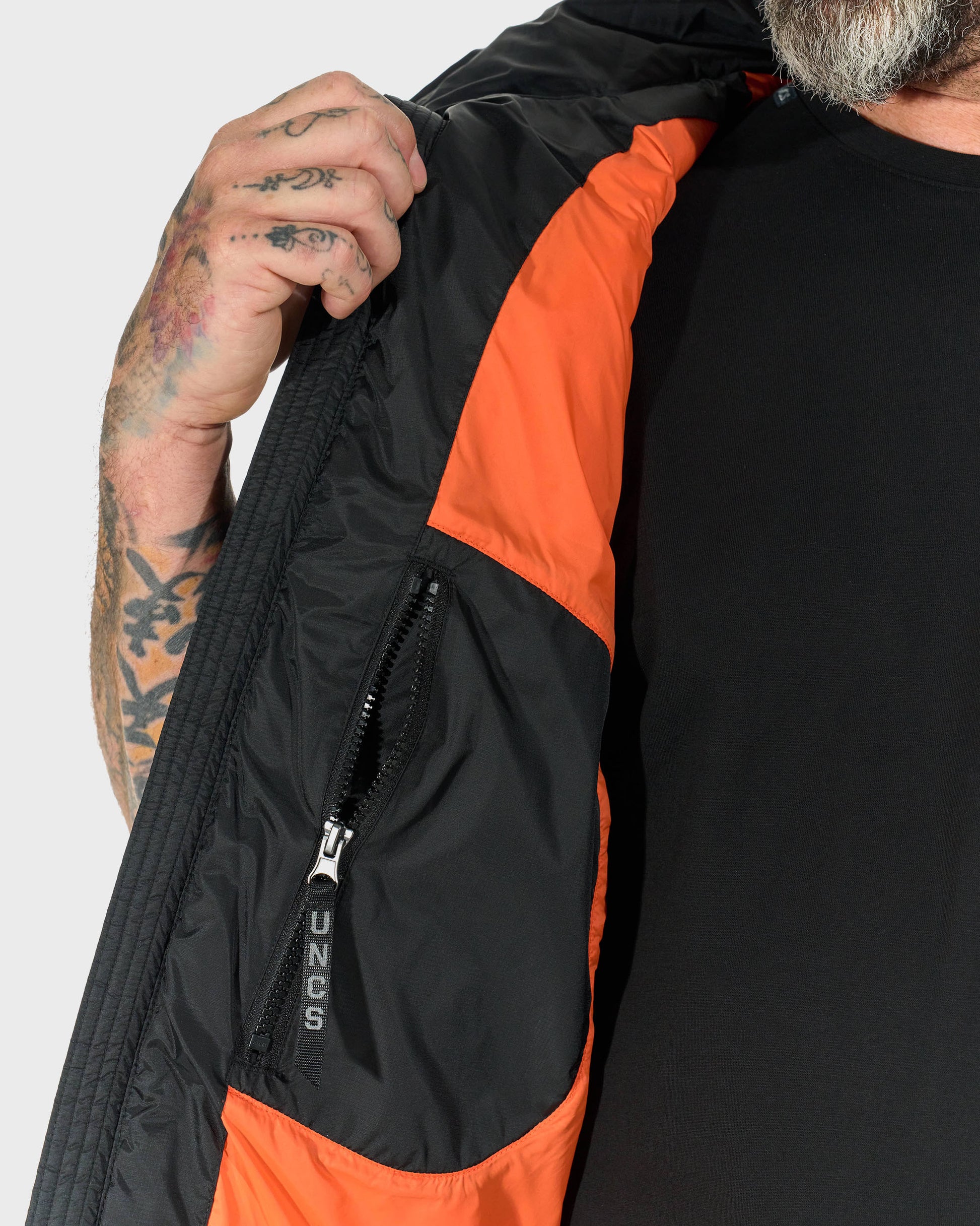 Férfi mellény FLINT II BLACK/ORANGE
