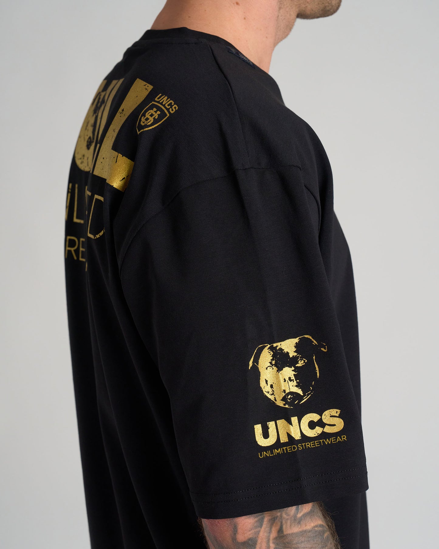 Férfi póló BULL III BLACK/GOLD