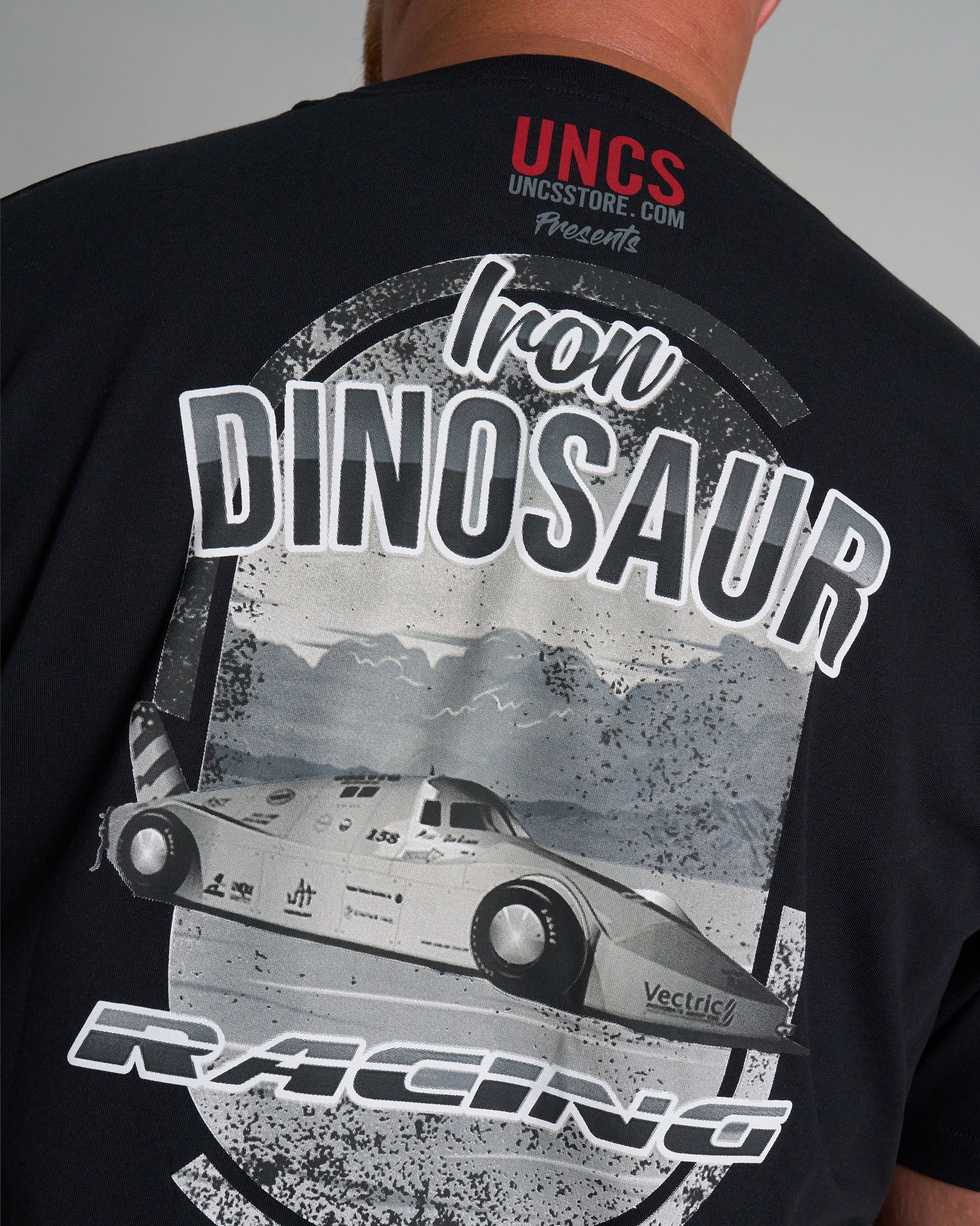 Férfi póló IRON DINOSAUR BLACK